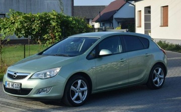 Opel Astra J Hatchback 5d 1.4 Turbo ECOTEC 140KM 2011 Opel Astra 1.4B Klima Navi DVD 2 Kpl Kol Sprowadzony Oplacony 1.4, zdjęcie 3