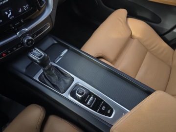 Volvo XC60 II Crossover D4 190KM 2019 XC60 D4 SCR Inscription, zdjęcie 13