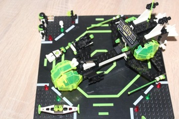 LEGO SPACE CLASSIC BLACKTRON 6988 ZESTAW