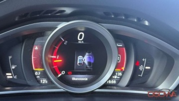 Volvo V40 II Cross Country D3 150KM 2015 Volvo V40 2.0d3 204KM bi xenon asyst.park Navi kamera panorama zamiana 1, zdjęcie 20