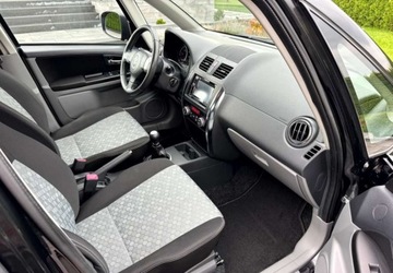 Suzuki SX4 I Hatchback Facelifting 1.6 VVT 120KM 2013 Suzuki SX4 Suzuki SX4 1.6 Benzyna 120KM, zdjęcie 12