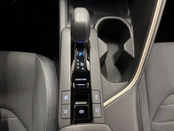 Toyota C-HR II SUV Plug-In 2.0 Hybrid Dynamic Force Plug-in  223KM 2025 Toyota C-HR 2.0 PHEV Executive Toyota C-HR 2.0 PHE, zdjęcie 18
