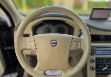 Volvo V70 III 2008 Volvo V70 SUMMUM 3,2 R6 Wentylowane fotele Navi 3.2 Benzyna 238KM, zdjęcie 30