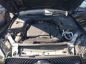 Mercedes GLC C254/X254 2022 Mercedes-Benz GLC 300 2022 2.0 Benzyna 255KM, zdjęcie 9