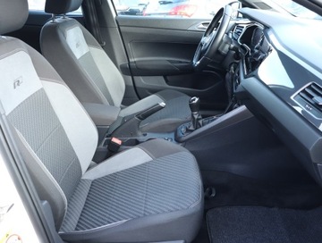 Volkswagen Polo VI Hatchback 5d 1.0 TSI 115KM 2018 VW Polo 1.0 TSI, Salon Polska, 1. Właściciel, zdjęcie 8