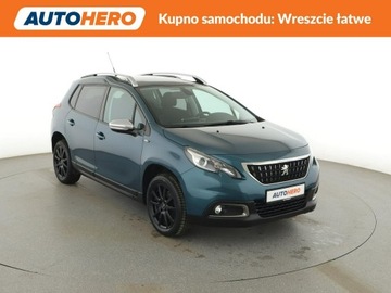 Peugeot 2008 I SUV Facelifting 1.2 PureTech 110KM 2017 Peugeot 2008 Style panorama grzane fotele kamera, zdjęcie 9
