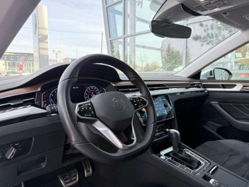 Volkswagen Arteon Fastback Facelifting 2.0 TSI 190KM 2022 Volkswagen Arteon 2.0TSI 190KM ELEGANCE DSG Kamera ACC NiskiPrzebieg ASO S, zdjęcie 9