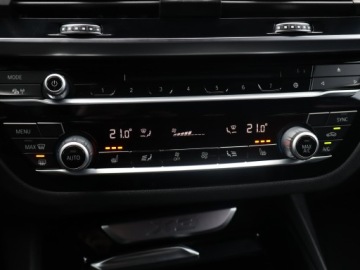 BMW X3 G01 SUV 2.0 20d 190KM 2019 BMW X3 xDrive20d, Salon Polska, Serwis ASO, zdjęcie 17