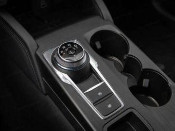 Ford Kuga III SUV Facelifting 2.5 FHEV 180KM 2025 Od ręki - Titanium 2.5 FHEV 180KM / Pakiet Winter, zdjęcie 10