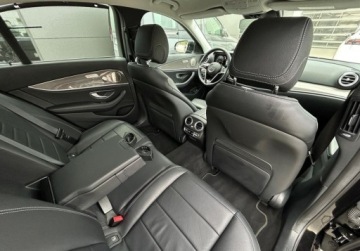 Mercedes Klasa E W213 2021 Mercedes-Benz Klasa E 4-MAtic, Multibeam, BURMESTER, ACC, Kamera 360, GPS,, zdjęcie 7