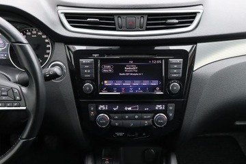 Nissan Qashqai II Crossover Facelifting 1.3DIG-T 140KM 2019 Nissan Qashqai 1.3 DIG-T, Serwis ASO, Skóra, Navi, zdjęcie 12