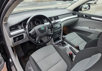 Skoda Superb II Sedan 1.9 TDI PD 105KM 2010 Skoda Superb 1.9Dieselsuper stanZarejestrowana w Polsce 1.9 Diesel 105KM, zdjęcie 9