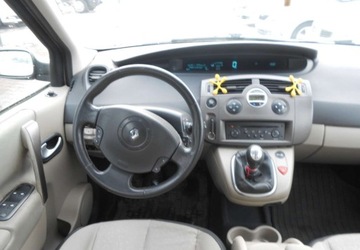 Renault Grand Scenic I 1.5 dCi 105KM 2008 Renault Grand Scenic Renault Grand Scenic II 1.5 DIESEL 106 KM 7 OSOB 1.5, zdjęcie 9