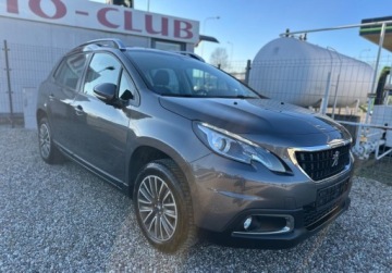 Peugeot 2008 I SUV Facelifting 1.2 PureTech 82KM 2019 Peugeot 2008 Niemcy,Klima,Kamera 1.2 Benzyna 101KM