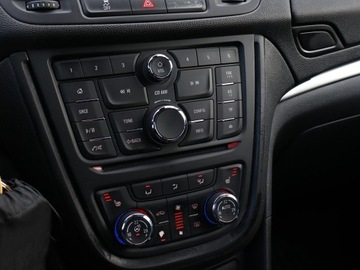 Opel Mokka I SUV 1.4 Turbo ECOTEC 140KM 2014 Opel Mokka 1.4 Turbo, GAZ, 4X4, Klima, Tempomat, zdjęcie 18