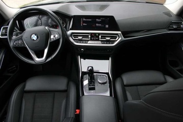 BMW Seria 3 G20-G21 Limuzyna 2.0 318i 156KM 2022 BMW Seria 3 Oferta Dealera BMW M-Cars 2.0 Benzyna 156KM, zdjęcie 11