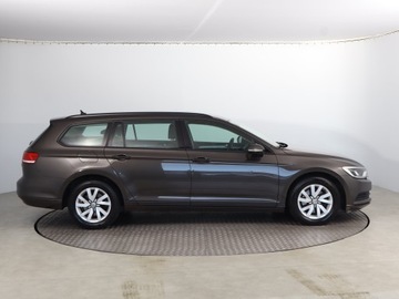 Volkswagen Passat B8 Variant 2.0 TDI BlueMotion SCR 150KM 2017 VW Passat 2.0 TDI, Salon Polska, Navi, Klima, zdjęcie 5