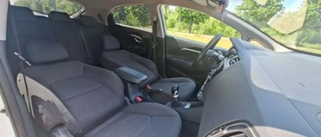 Kia Rio III Hatchback 5d Facelifting 1.1 WGT 75KM 2015 Kia Rio Kia Rio 1.1 CRDI Attract 1.1 Diesel 75KM, zdjęcie 16