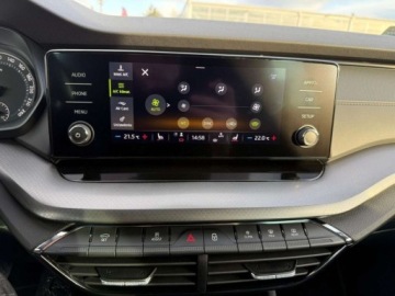 Skoda Octavia IV Kombi 2.0 TDI 150KM 2021 Skoda Octavia 2.0TDI150KM Ambition Tempomat GrzanaSzyba KeyLess Kamera Sal, zdjęcie 28