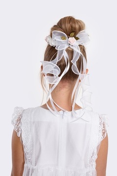 Причастный венок на булочке с розами пастельных тонов