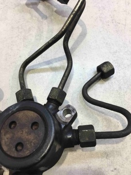 РАСПРЕДЕЛИТЕЛЬ ТОПЛИВА MEGANE II 1.5 DCI 8200057345