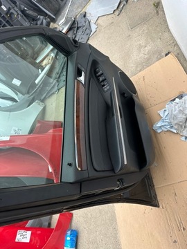 DVEŘE LEVÉ PŘEDNÍ LEVÝ MERCEDES ML W164 ČERNÉ KOMPLETNÍ