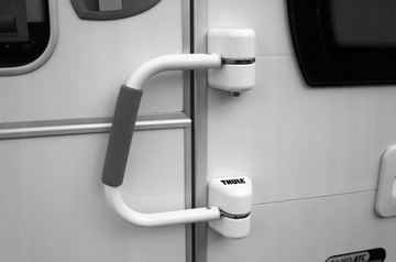 АДАПТЕР ДЛЯ МОНТАЖА ЗАМКА ПОРУЧНЯ THULE SECURITY