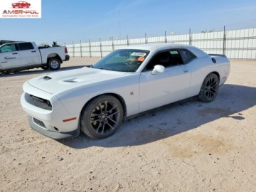 Dodge Challenger III 2021 Dodge Challenger RT Scat Pack 2021 6.4 Benzyna 485KM
