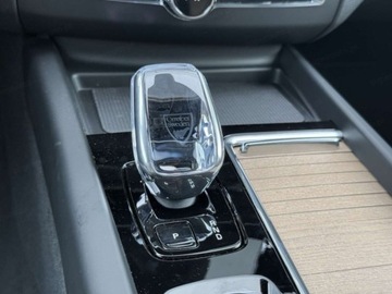 Volvo XC60 II 2026 VOLVO XC60 B5 AWD Plus Dark aut Suv 2.0 (264KM) 2026, zdjęcie 8