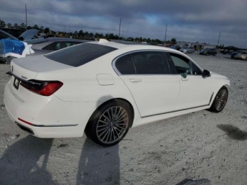 BMW Seria 7 G70 2022 BMW Seria 7 750xi 2022 4.4l 4.4 Benzyna 523KM, zdjęcie 3