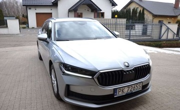 Skoda Superb III Kombi Facelifting 1.5 TSI 150KM 2024 Skoda Superb Skoda Superb 1.5 TSI LampK DSG 1.5 Benzyna 150KM, zdjęcie 3