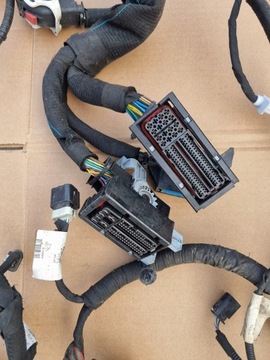 ЖГУТ ПРОВОДОВ ДВИГАТЕЛЯ OPEL INSIGNIA B B20DTH 4X4 GM 39134947