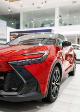 Toyota C-HR II 2024 Toyota C-HR 2.0 PHEV Dynamic Force GR Sport Premiere Edition 2.0 Hybryda, zdjęcie 11