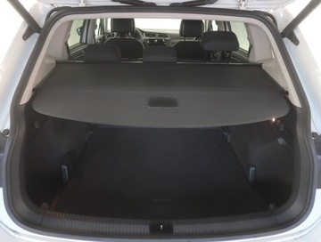 Volkswagen Tiguan Allspace SUV 2.0 TSI 190KM 2019 VW Tiguan Allspace 2.0 TSI, Salon Polska, zdjęcie 13