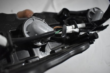 YAMAHA FJR1300 A/AE/AS ЗАДНИЙ ФОНАРЬ