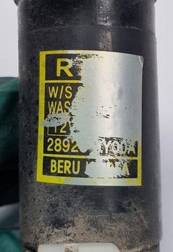 PUMPIČKA OSTŘIKOVAČE RENAULT KOLEOS I