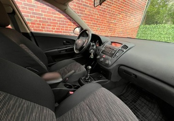 Kia Ceed I Hatchback 1.4 109KM 2007 Kia Ceed Salon PL Hak Super stan Gwarancja w cenie Warszawa VLDK 1.4, zdjęcie 8