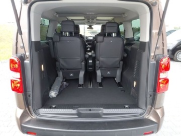 Toyota Proace II Furgon Medium 2.0 D-4D 177KM 2024 Toyota PROACE VERSO 2.0 D4-D Long VIP PROACE VERSO, zdjęcie 12
