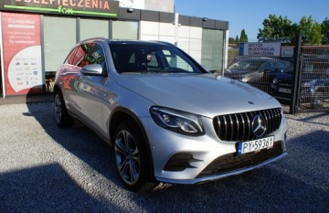 Mercedes GLC C253 Coupe 2.0 300 245KM 2018 Mercedes GLC 300 4Matic 9G-TRONIC AMG Line, zdjęcie 6