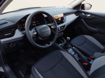 Skoda Kamiq Crossover Facelifting 1.0 TSI 115KM 2025 Skoda Kamiq 1.0TSI 115KM Selection SalonPL SerwisASO Led Virtual Kessy Kam, zdjęcie 9