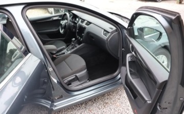 Skoda Octavia III Kombi Facelifting 1.5 TSI ACT 150KM 2019 Skoda Octavia Automat, Nawigacja , Grzane fotele, Led, Zadbany , GWARANCJA, zdjęcie 16