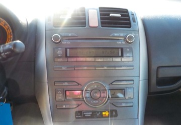 Toyota Auris I Hatchback 2.0 D-4D 125KM 2007 Toyota Auris Diesel Okazja 2.0 Diesel 126KM, zdjęcie 18