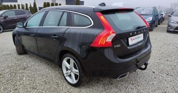 Volvo V60 I Kombi Facelifting 2.0 D4 DRIVE-E 190KM 2016 Volvo V60 2.0D 190 kM Klima Grzana Kanapa Skora Navi Bluetooth Xenon GWARA, zdjęcie 3