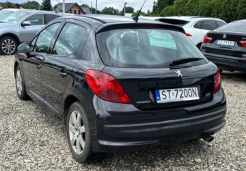 Peugeot 207 Hatchback 5d 1.6 HDi 90KM 2007 Peugeot 207 Niski przebieg 1.6 Diesel 90KM, zdjęcie 3
