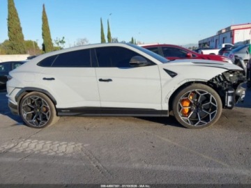 Lamborghini Urus 2023 Lamborghini Urus Performante 2023 4.0 Benzyna 657KM, zdjęcie 6