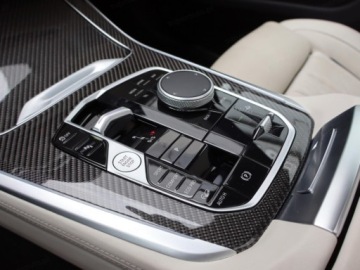 BMW X5 G05 SUV Facelifting 3.0 30d 298KM 2026 BMW X5 xDrive30d Sport Suv 3.0 (298KM) 2026, zdjęcie 12