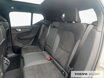 Volvo XC40 2024 Volvo XC 40 VOLVO XC40 B3 Ultra Dark Mild Hybrid B, zdjęcie 24