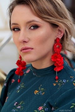 КРАСНЫЕ ДЛИННЫЕ СУТАЖНЫЕ СЕРЬГИ С ЦВЕТАМИ, КРАСИВЫЕ