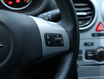 Opel Corsa D Hatchback 1.4 87KM 2011 Opel Corsa 1.4, Klima,ALU, zdjęcie 17