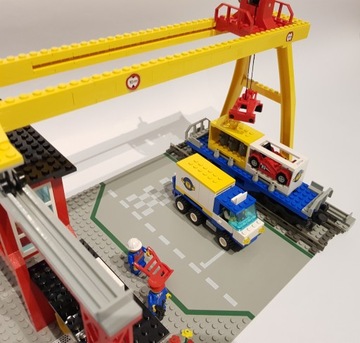 Lego System, Леголенд, Грузовая станция 4555, Поезд, 9В